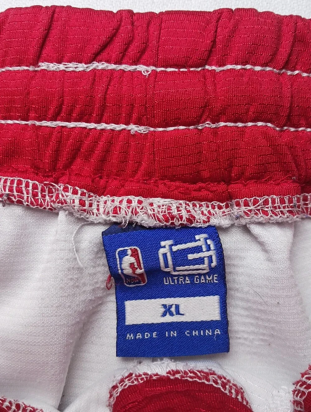 Ultra Game NBA Mens Chicago Bulls Mesh Basketball Shorts XL White Red